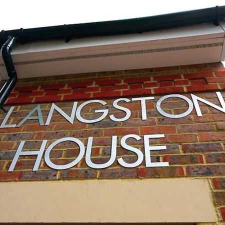 Langston House: 2 Bed, 2 Bath Luxury Apartment Hedgerley Exteriör bild